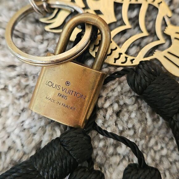 Louis Vuitton Purse Charm - Picture 4 of 5